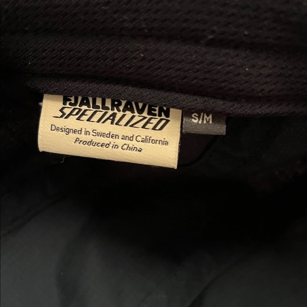 Specialized/Fjällräven S/F Cap in navy blue. - Picture 5 of 5